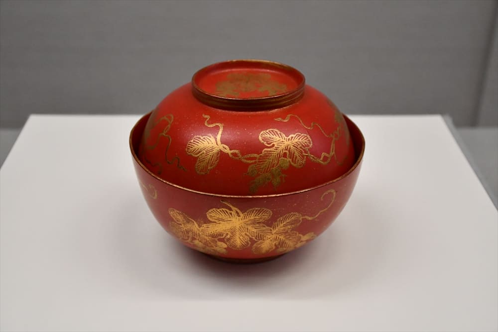 琉球漆器 琉球漆器の販売 通販なら伝統工芸の老舗専門店 -角萬漆器-