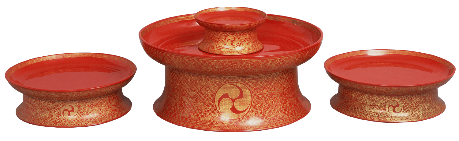 琉球国王の衣裳／朱漆と沈金の漆器 | 開催中・開催予定の展示案内